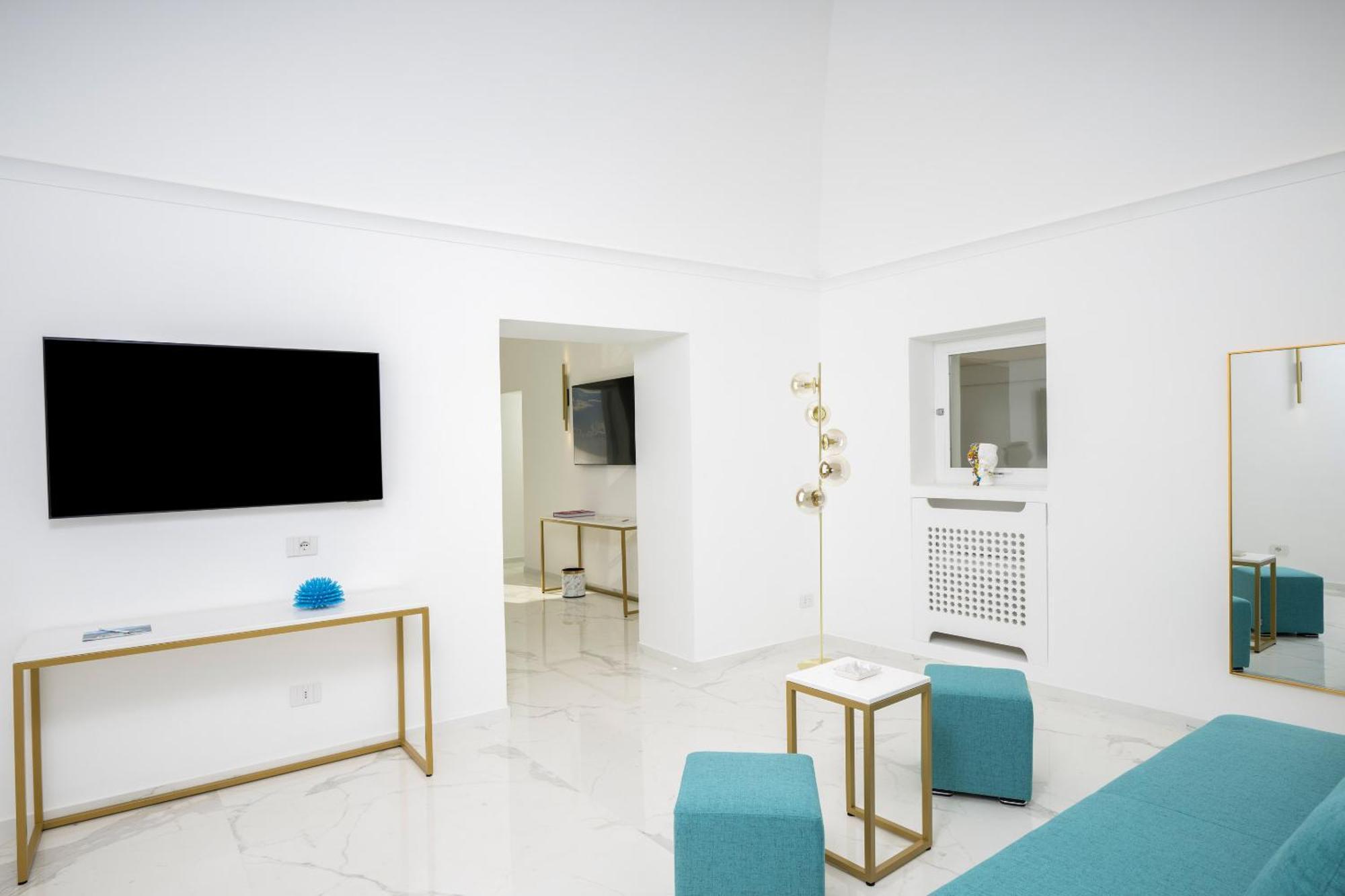 Gianlica Suites Positano Exterior photo